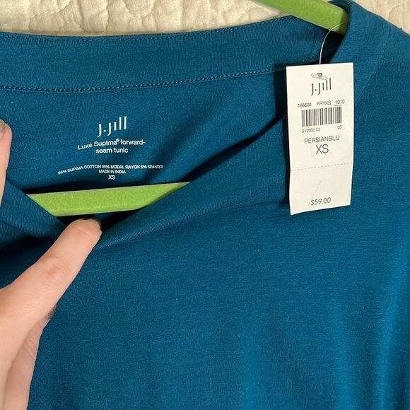 NWT J.Jill Luxe Supima Forward Seam Tunic - Picture 2 of 5